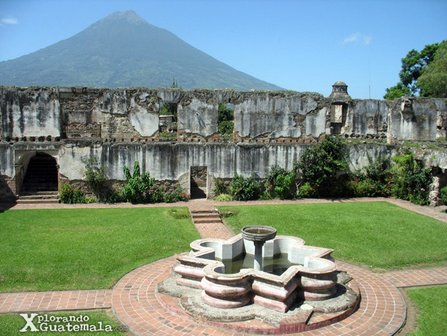 - Ruinas del Convento de San Jerónimo