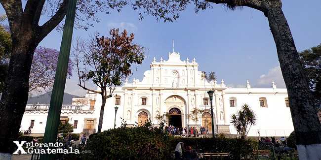 Doble visita a la Catedral de Antigua