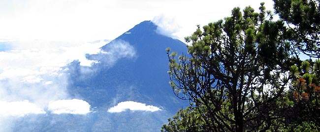 Volcán de Agua, Hunapú