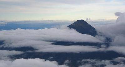 Ascenso de volcanes en solitario
