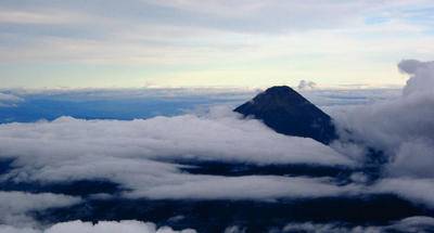 El montañismo y deportes de aventura y los deportes de grupo o equipo