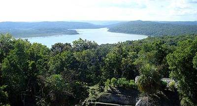 Tikal y Yaxhá al Extremo
