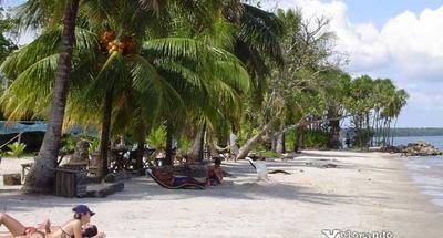 A tropical paradise in Playa Blanca, Izabal