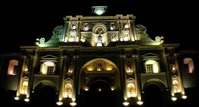 Tardes de lluvia en La Antigua Guatemala