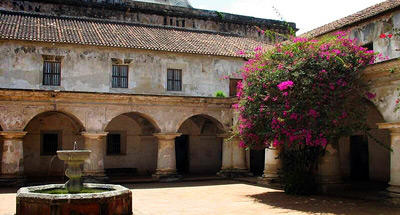 Capuchinas, una vez convento, luego tintorería, ahora museo