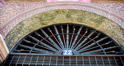 Fotografía: detalles en La Antigua Guatemala, manijas, puertas