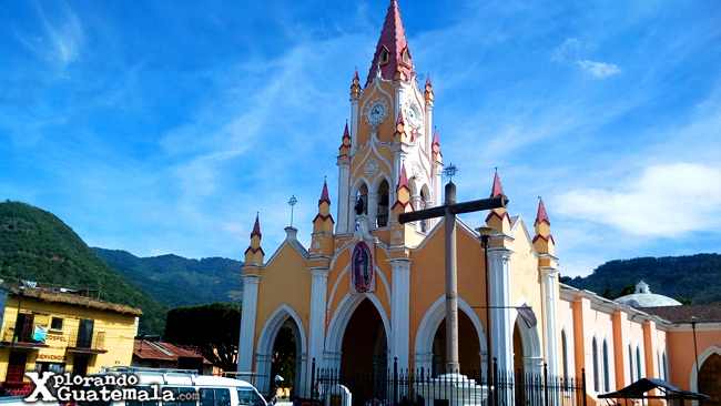 Iglesia de San Felipe: colores y sabores cerca de La Antigua Guatemala