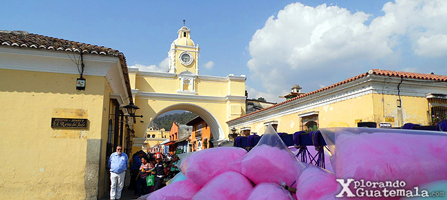 Calle del Arco Antigua Guatemala