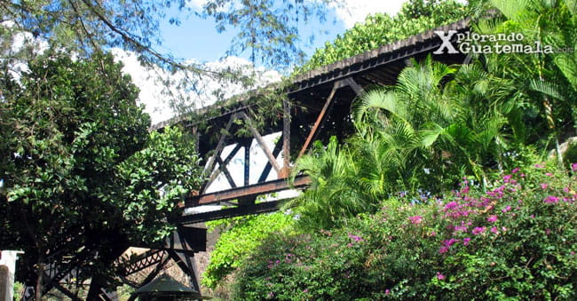 Puente del tren que cruza el IRTRA de Agua Caliente.