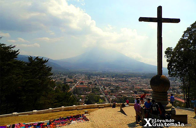 cerro la cruz antigua guatemala