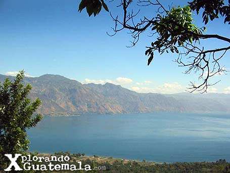 Del otro lado del Lago de Atitlán / foto 4
