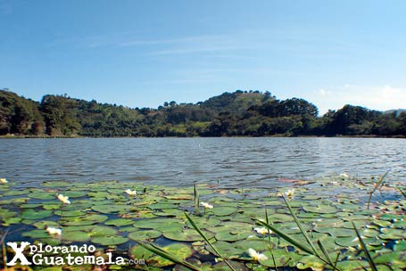 Laguna Monja Blanca