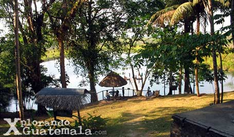 Parque El Rosario - Sayaxché / foto 2