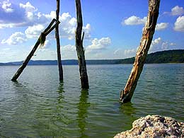 Laguna de Yaxhá. Foto por Edgar Estrada.