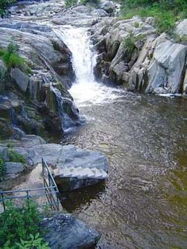 Balneario Pasabien en Río Hondo.