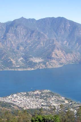 San Pedro visto desde el Volcán San Pedro.