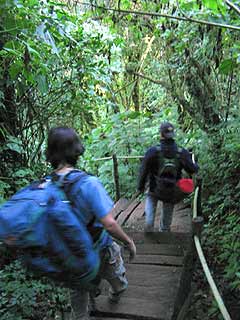 Tan solo somos viajeros, montañistas y guatemaltecos de corazón.
