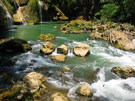 Refrescantes aguas nos esperaban. Refrescantes aguas nos esperaban.