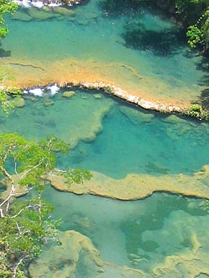 Magia y belleza en Semuc Champey