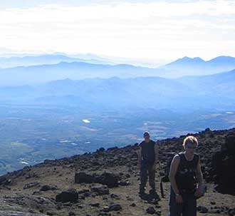 Vista desde el Pacaya, justo antes de llegar al cráter.